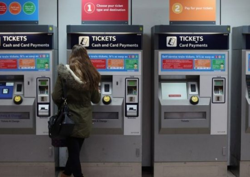 Карти за намаление във влака вече ще се дават и на 30-годишните