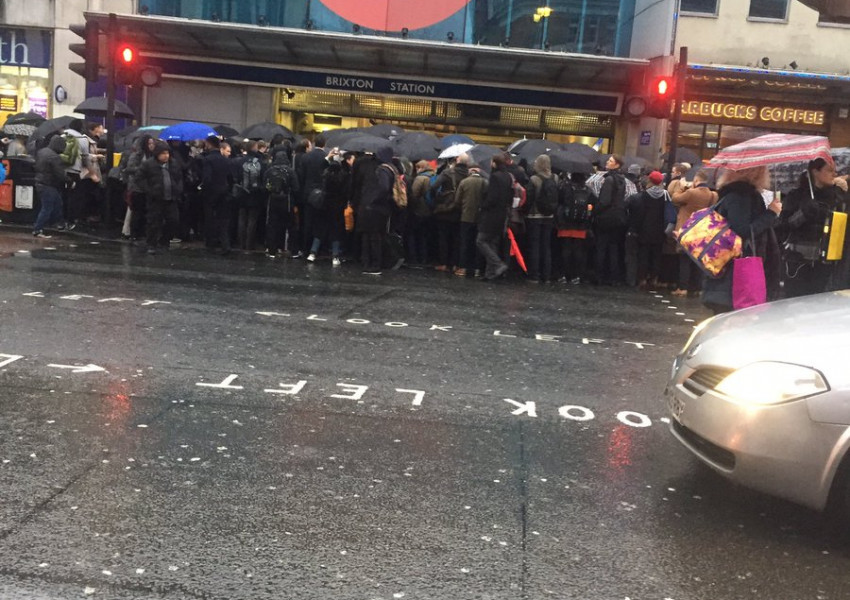 Свеж понеделнишки хаос в метрото в Лондон