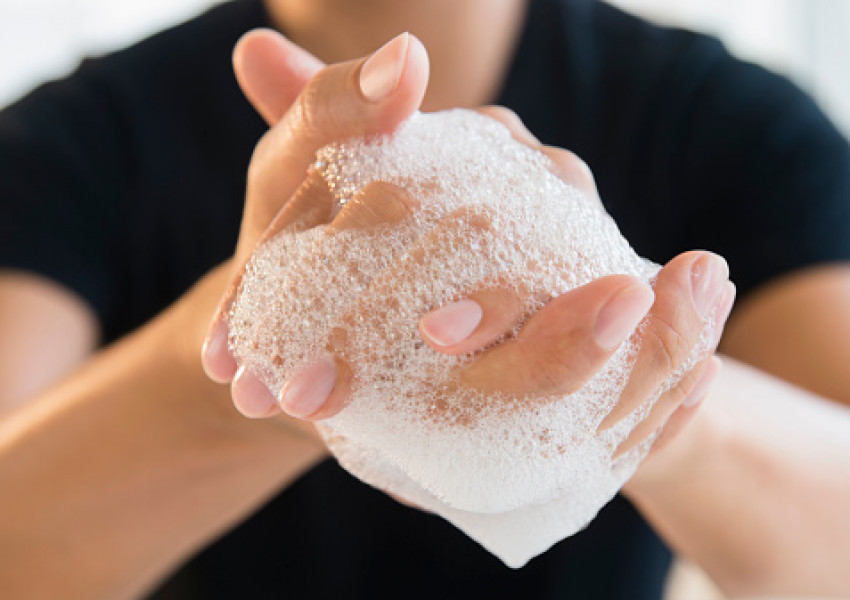 Как да мием ръцете си правилно, за да избегнем грипа?