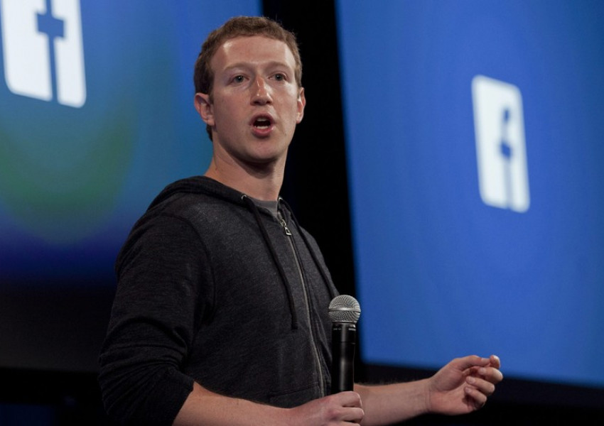 От Facebook тайно са трили съобщения от профилите на потребители