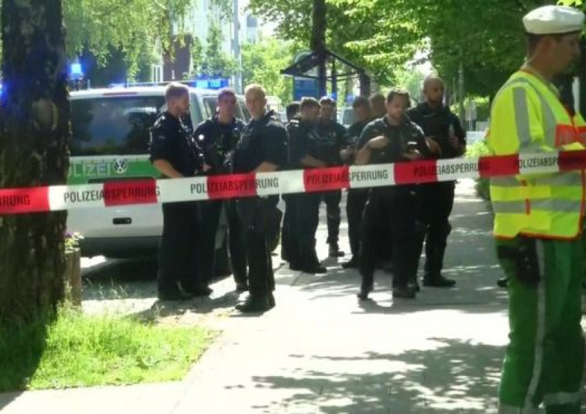 Стрелец уби полицай в Мюнхен