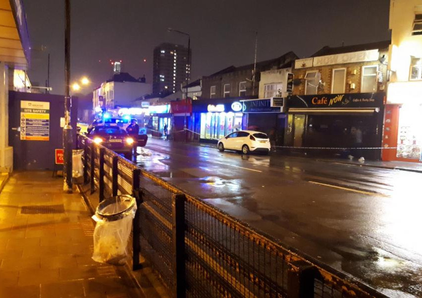 Още едно нападение с нож в Източен Лондон