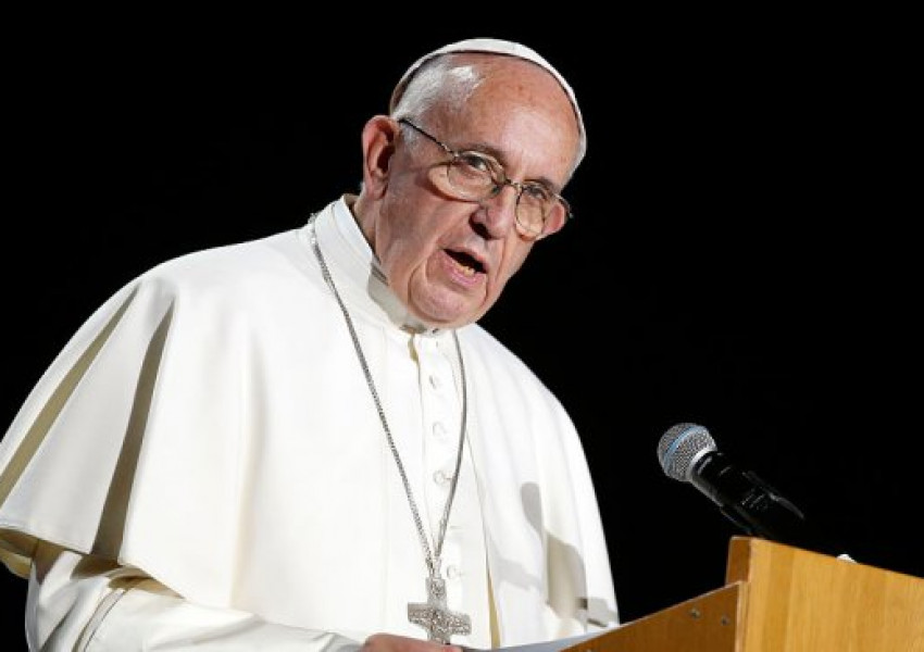 Папата: Дълбоко съм обезпокоен от сегашната обстановка в света   
