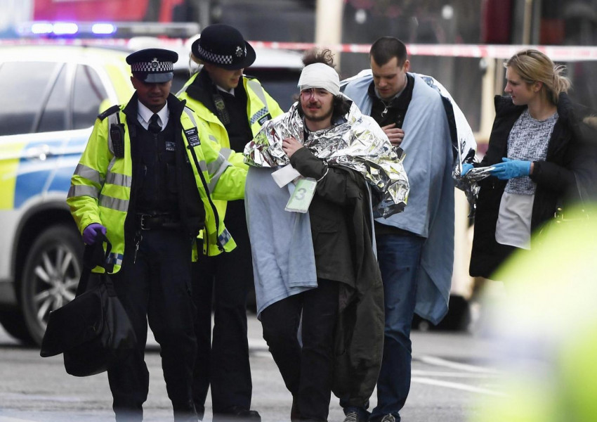 Броят на загиналите при атаката в Лондон расте
