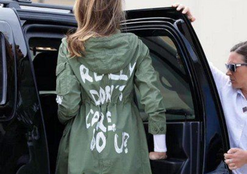 Защо всички говорят за якето на Мелания Тръмп (СНИМКИ)