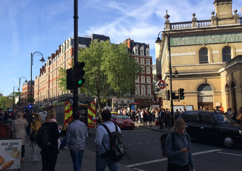 Мъж е скочил на релсите на метрото в Лондон