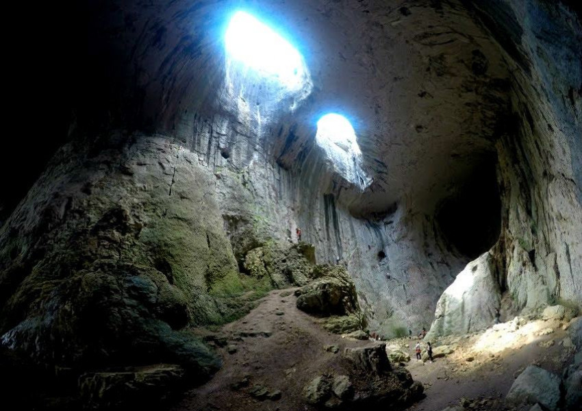 Българска пещера се прочу в Италия