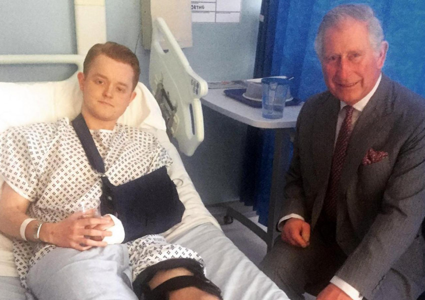 Принц Чарлз посети ранените при атентата в Лондон