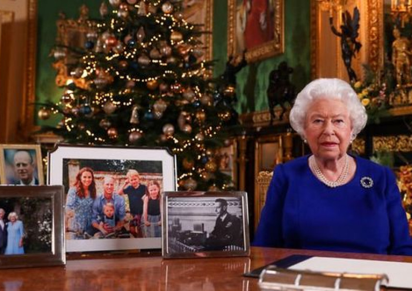 Как Кралицата подкрепи ЕС по време на Коледното си послание?