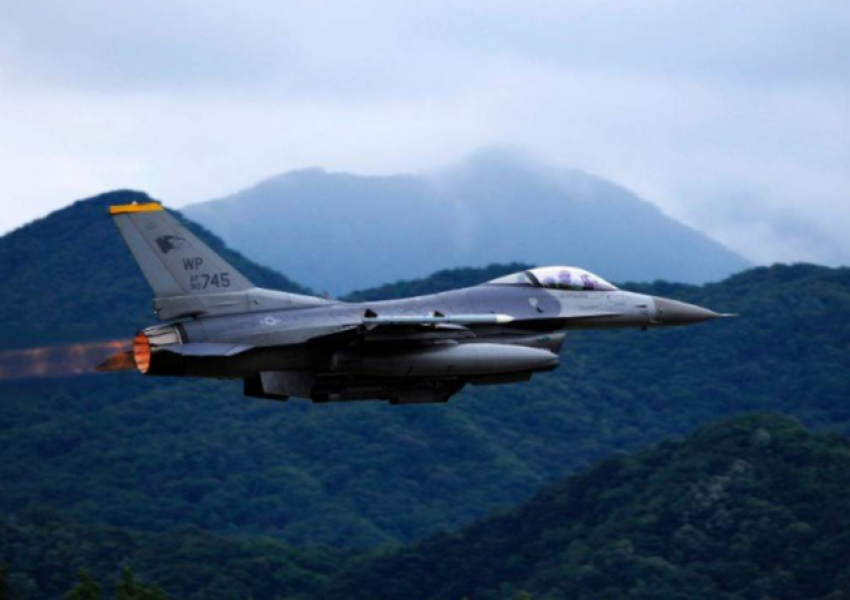 F-16 се разби близо до Лас Вегас, не се съобщава за оцелели