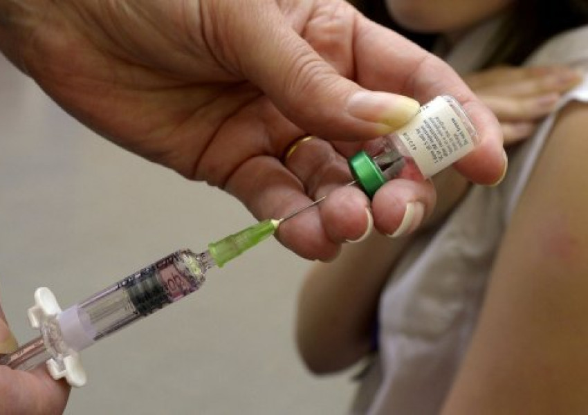 Повече от половин милион деца във Великобритания не са ваксинирани срещу дребна шарка