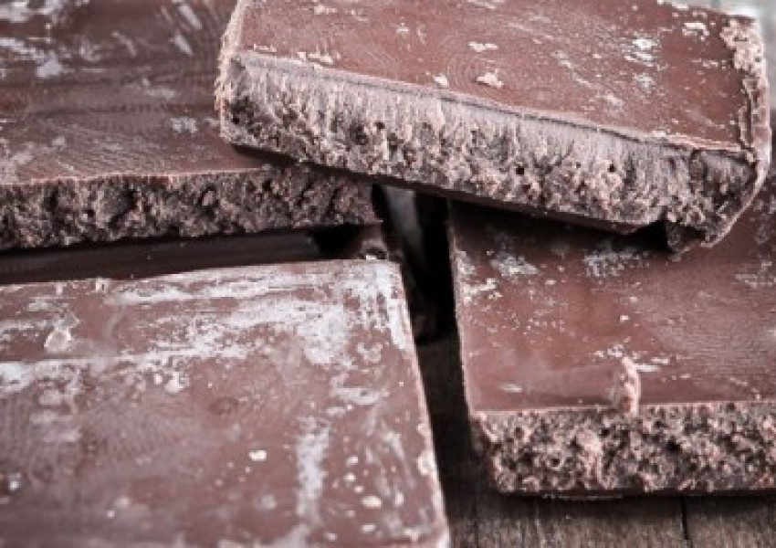 Защо шоколадът побелява?