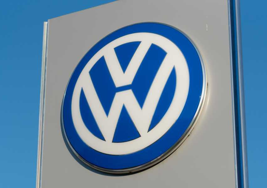 VW изтегля 700 000 коли поради опасност от пожар