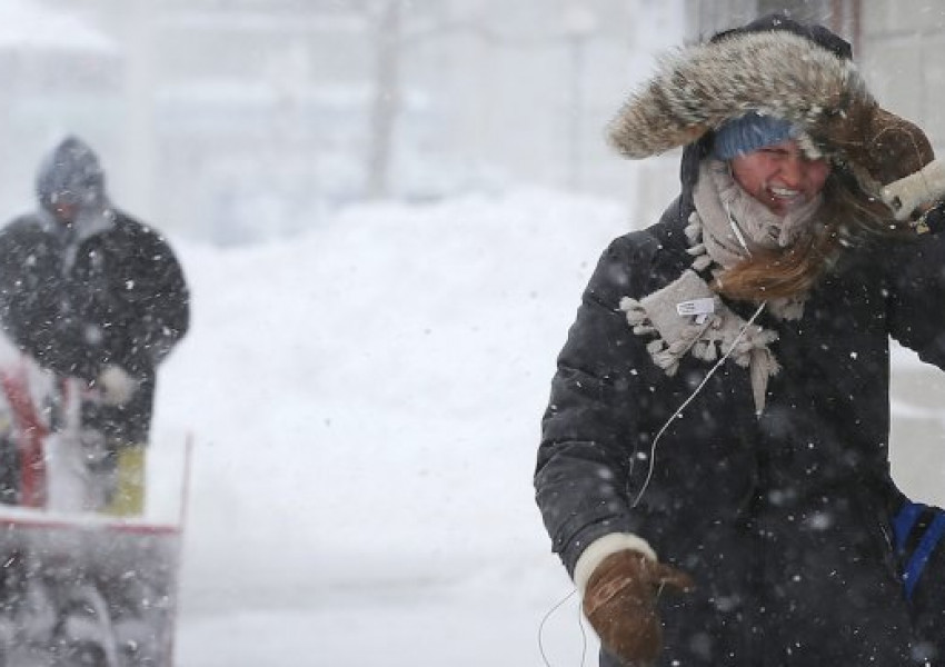 Сняг и студ сковаха Балканите   