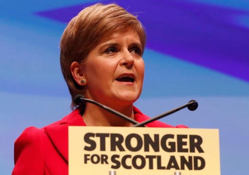 Стърджън: референдум за независимост на Шотландия – при "Твърд Брекзит"