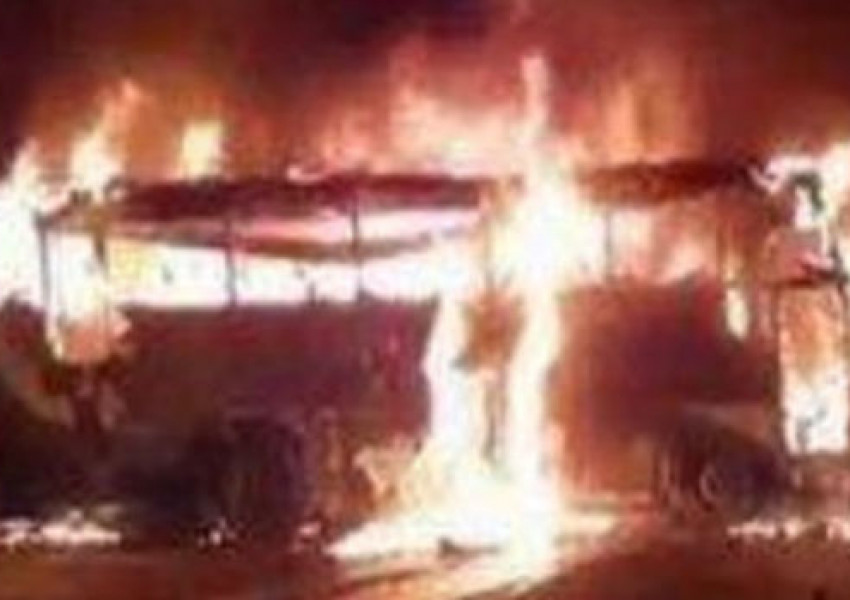 21 убити при пожар в Тайланд