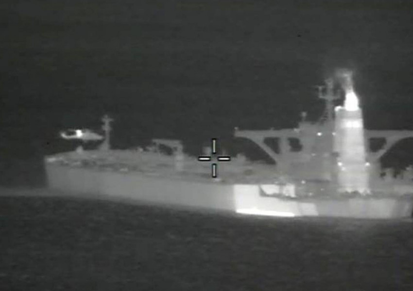 Лондон задържа танкер, нарушавал санкциите срещу Сирия (СНИМКИ)