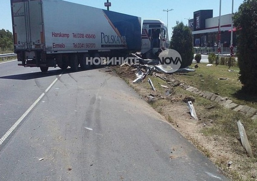 Две тежки катастрофи на магистрала "Тракия"