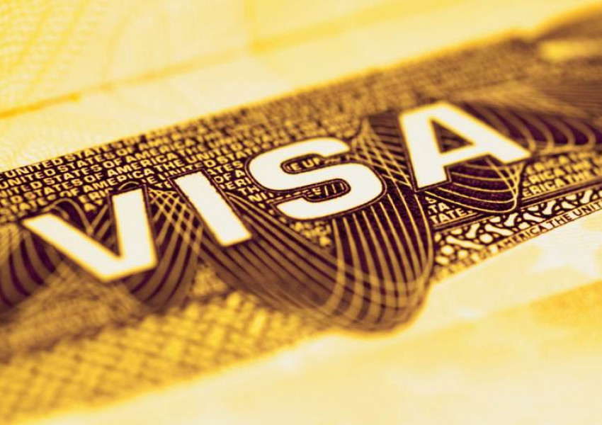 Какво значи т.нар. "златна виза"?
