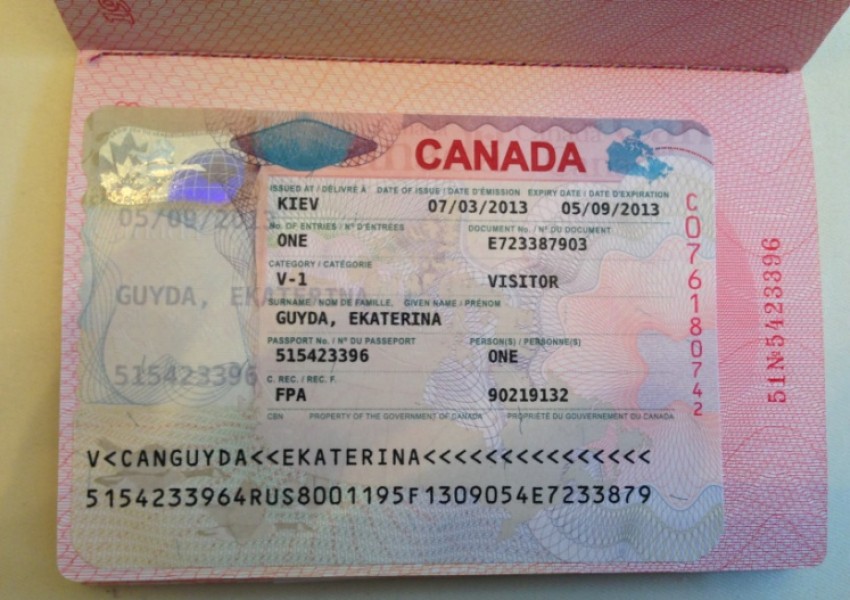 Ще отпаднат ли наистина канадските визи за българи?