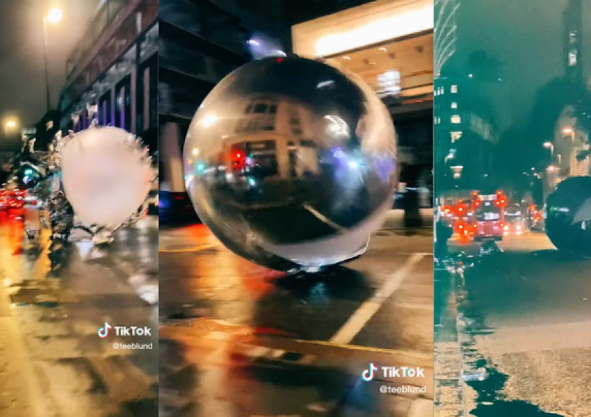 Коледна украса: Гигантска топка търкаляща се по лондонска улица предизвика комични коментари в социалните мрежи.