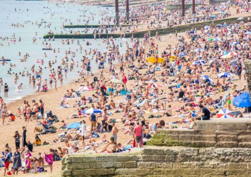 600 смъртни случаи във Великобритания заради горещото време