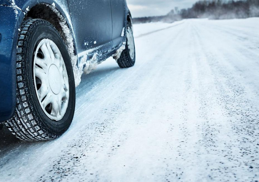 Как да се справим със замръзналия автомобил през зимата?