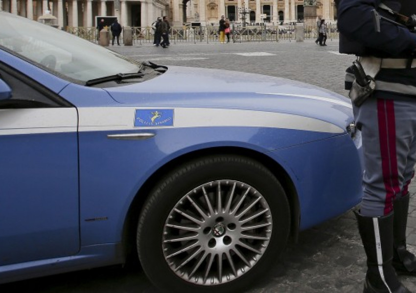 Ромка хваната да краде за 51-и път в Рим: Това ми е работата!  