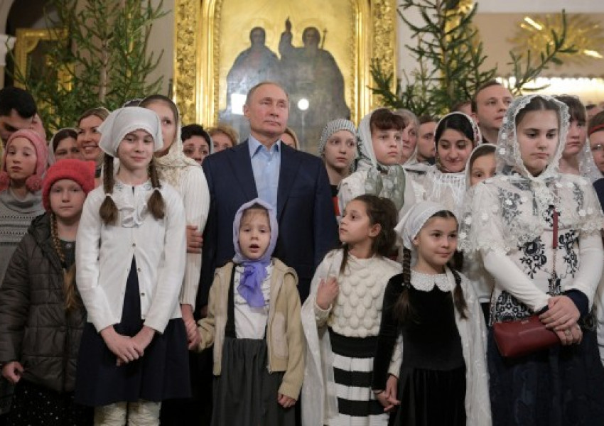 Коледа по стар стил празнуват православните в Русия, Сърбия, Македония 