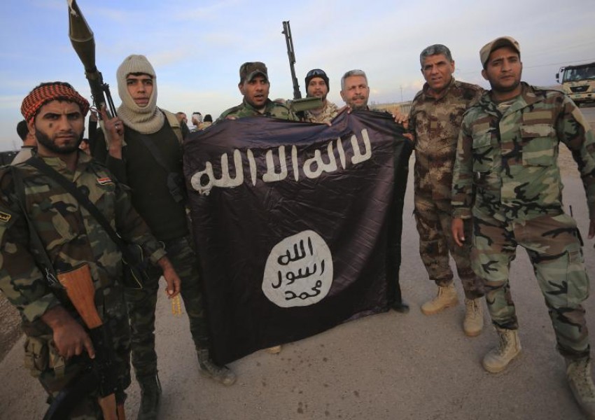 Близо 10% от турците не смятат "Ислямска държава" за терористична организация