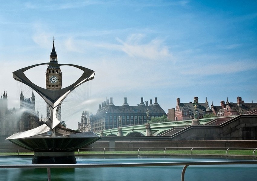 Най-красивите фонтани в Лондон (СНИМКИ)