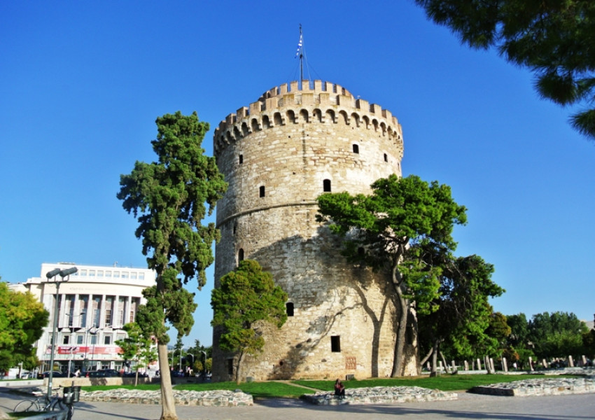 Евакуират част от Солун заради бомба от Втората световна война 