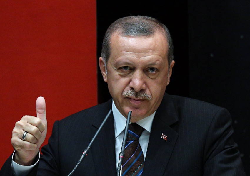 Съветник на Ердоган: В Турция няма нужда от други политици, освен него