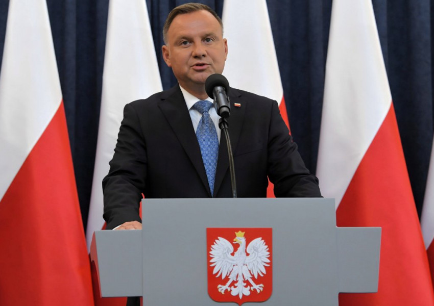 Полският президент е с COVID-19 след форума "Три морета"