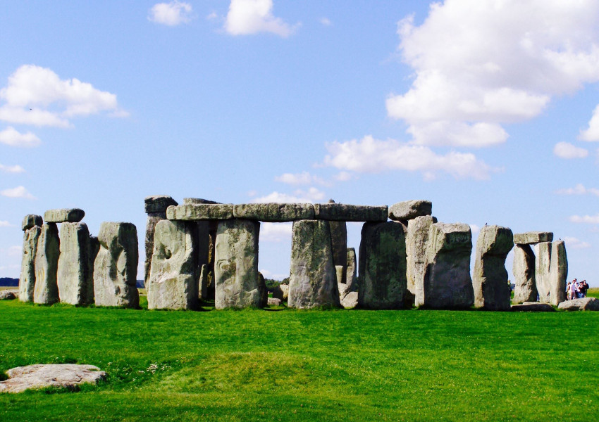 Правят тунел край Стоунхендж   