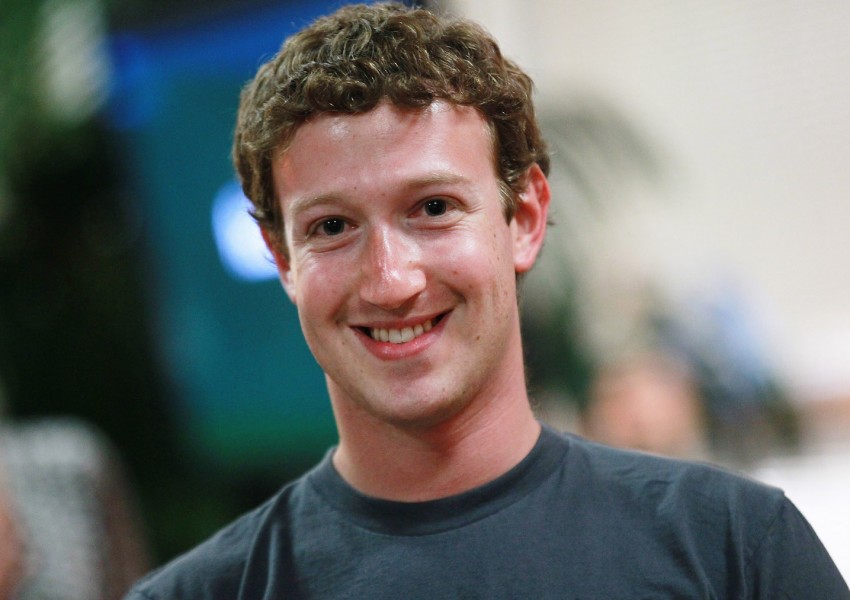 Вижте снимката на Марк Зукърбърг, която взриви социалните мрежи (СНИМКА)