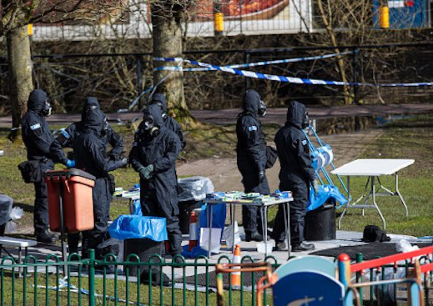 Втори полицай е получил медицинска помощ след отравянето на Скрипал  