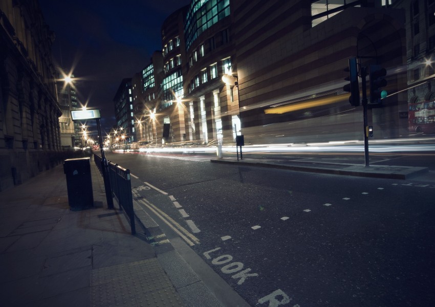 Полицаите в Лондон предупреждават: Не се разхождайте сами нощем, случаите на атаки зачестяват