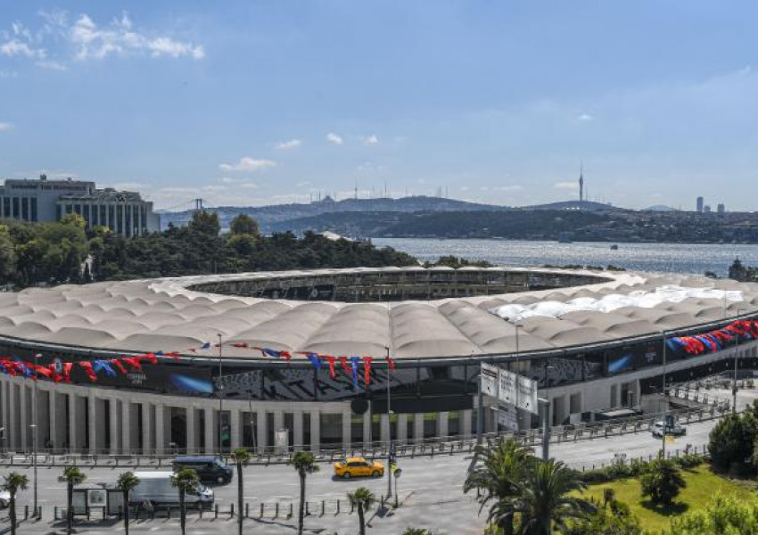 Над 50 000 дойдоха в Истанбул за Суперкупата