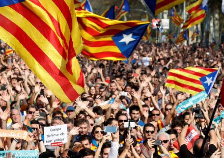 Случи се! Каталуния обяви независимост!