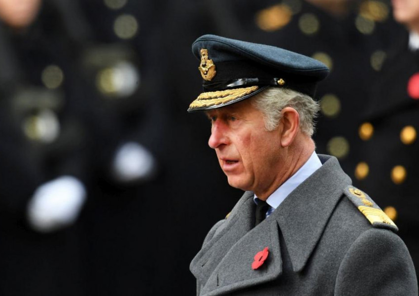 Принц Чарлз зае мястото на кралицата за първи път на церемония 