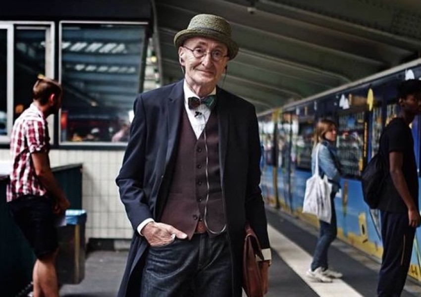 Вижте как изглежда един 104-годишен пенсионер в Англия (СНИМКИ)