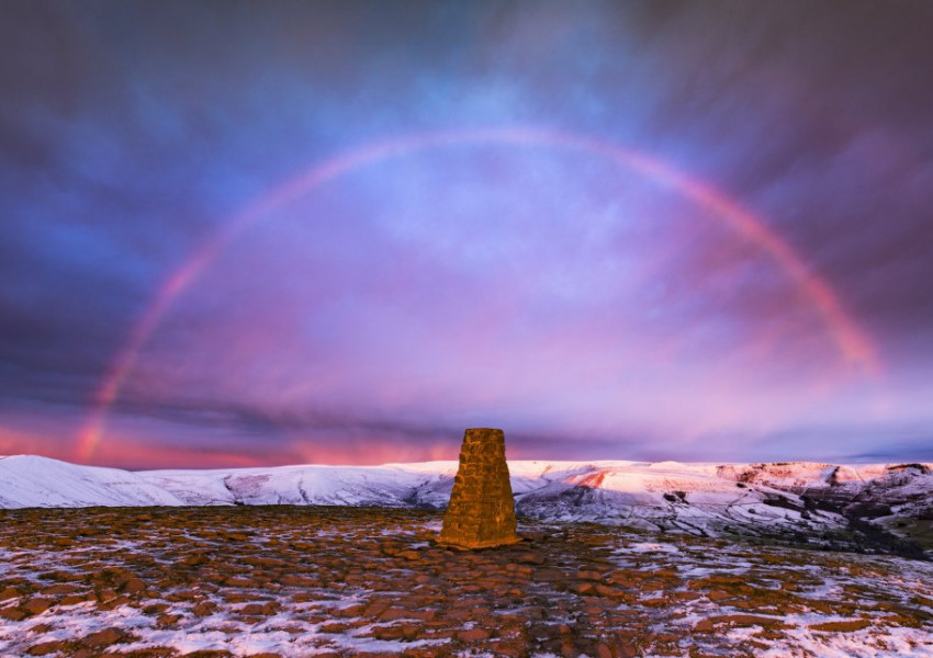 Рядък феномен край Пийк Дистрикт 