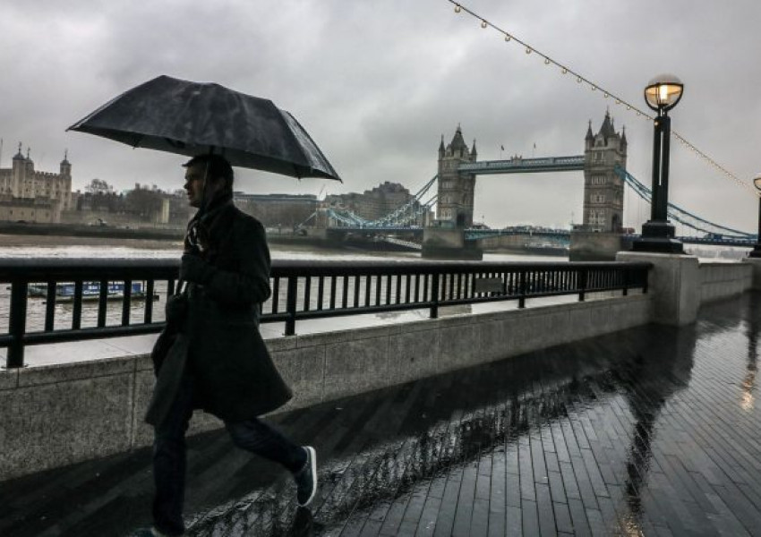 Мрачна, но топла Коледа чака жителите на Острова