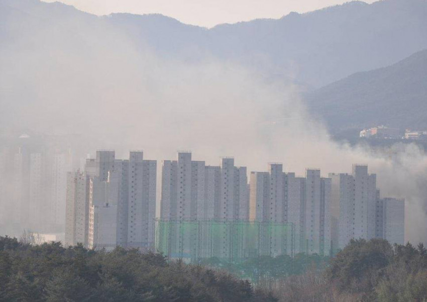 Пожар стресна спортистите в Пьончан 