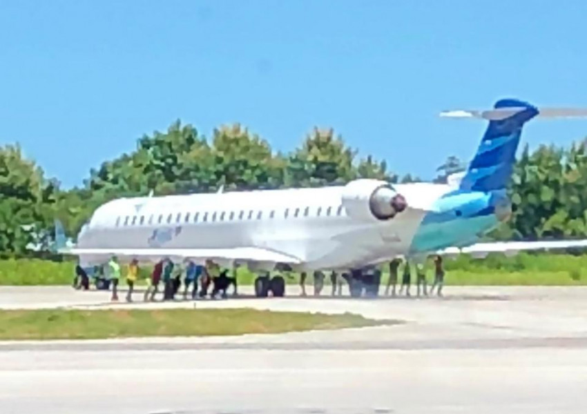 И това видяхме: Как да буташ самолета 