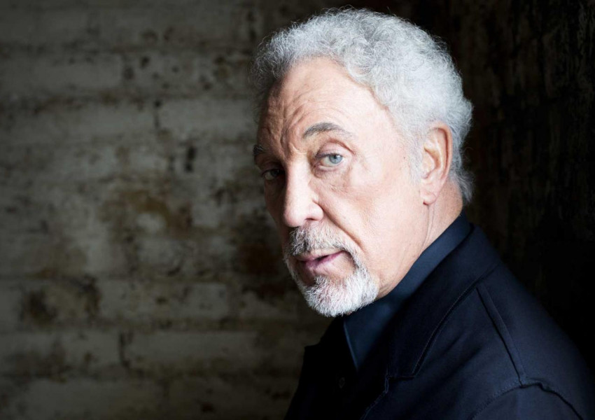 Том Джоунс обяви турне във Великобритания 