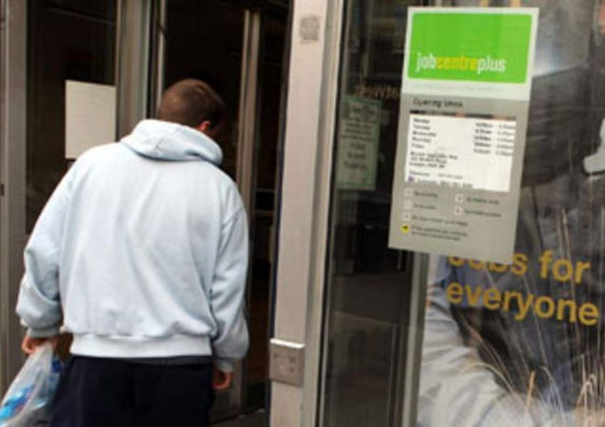 Заплатите във Великобритания се вдигат