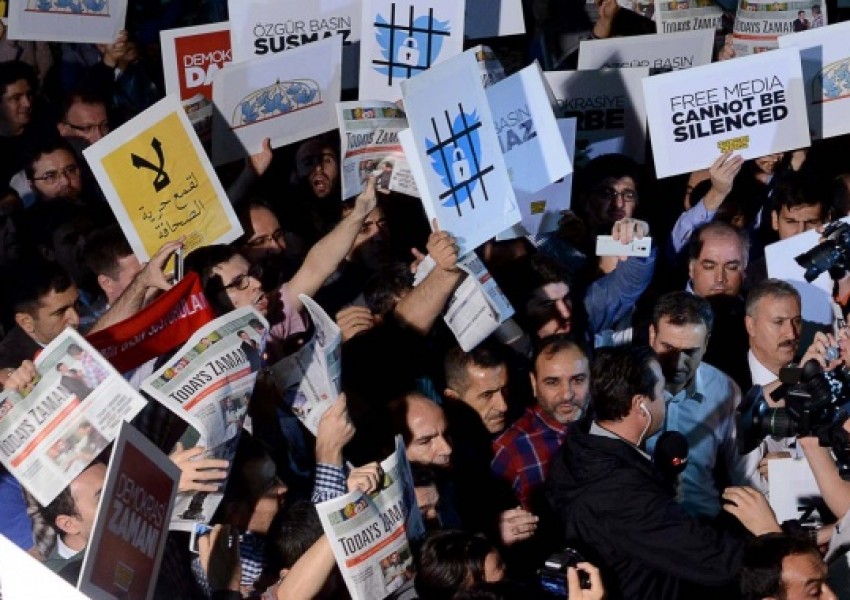 Ердоган тотално смаза вестник "Заман", който вече е проправителствен