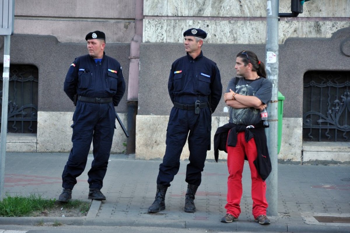 Румъния затвори границите си